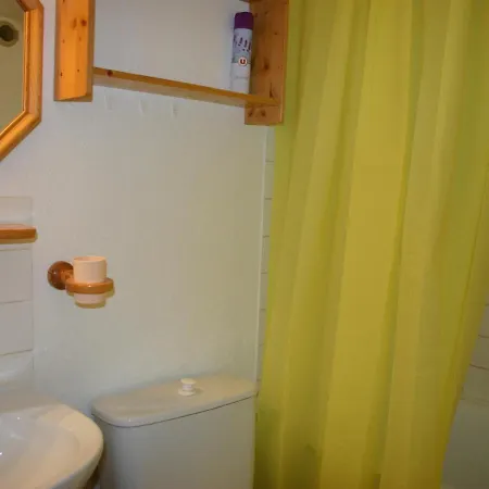Holiday home Maison Proche Avec Jardin Et Parking A Sur - Fr-1-22-164