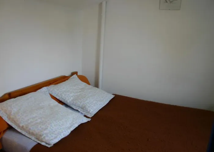 Maison Proche Avec Jardin Et Parking A Sur - Fr-1-22-164 Nyaraló *