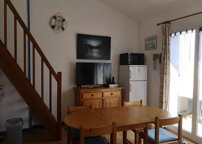 Maison Proche Avec Jardin Et Parking A Sur - Fr-1-22-164 Nyaraló *